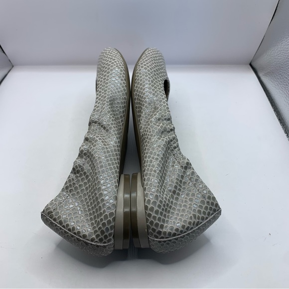 Vionic Womens Leather Ballet Flats - Alexa metallic silver Lizard embossed sz 7 - Picture 8 of 9